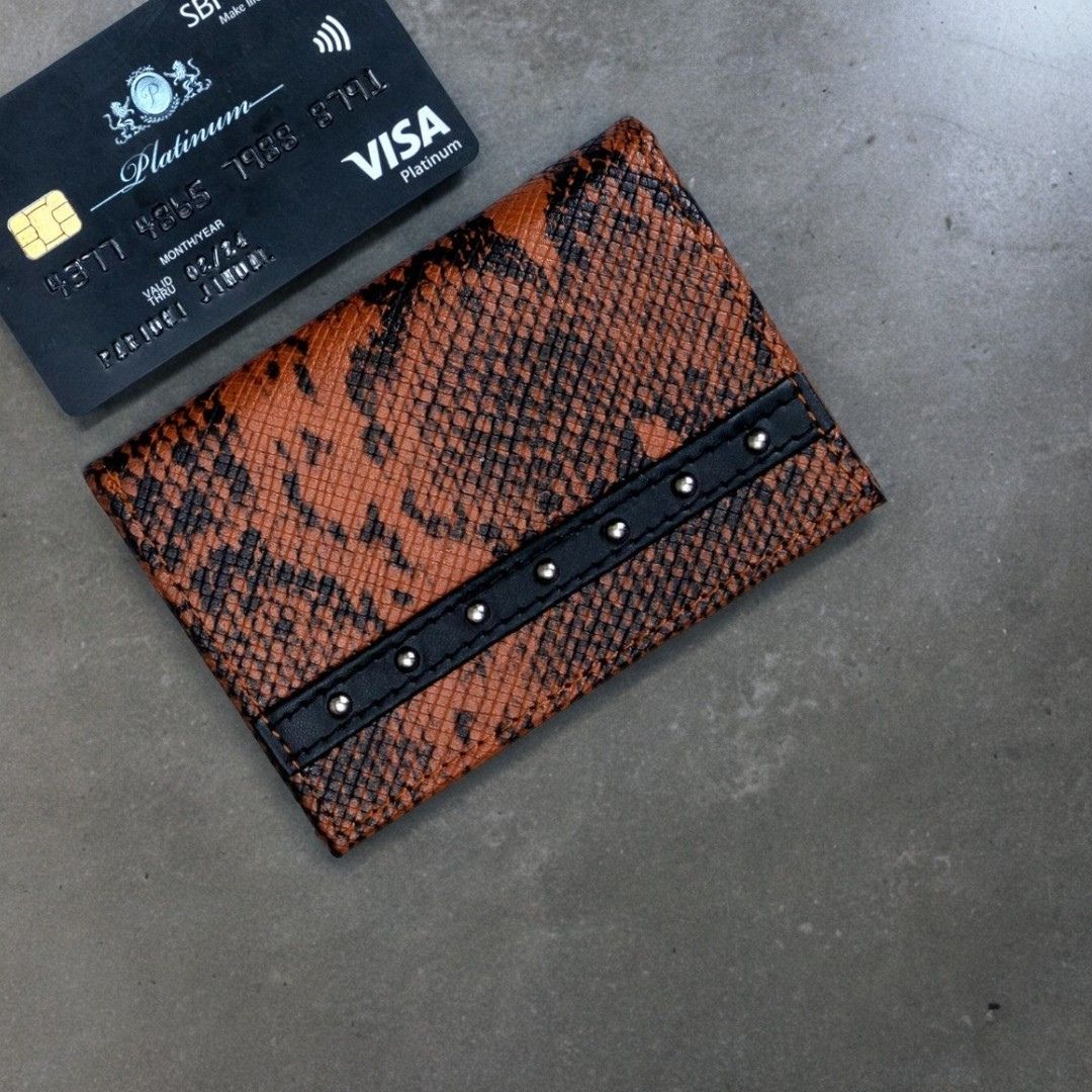 Stellar Bi-Fold Card Wallet