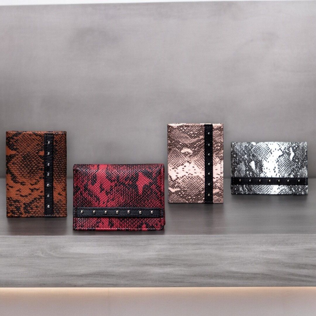 Stellar Bi-Fold Card Wallet
